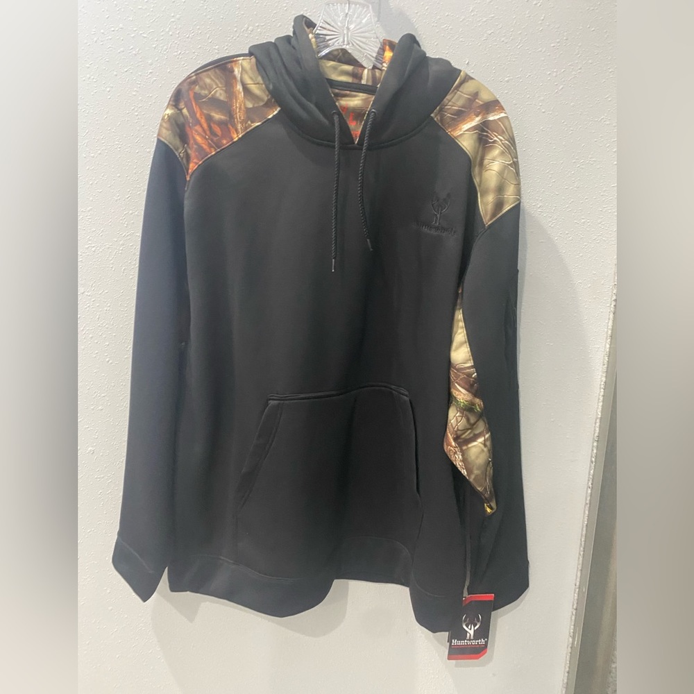 Men’s Huntworth large sweatshirt new with tags